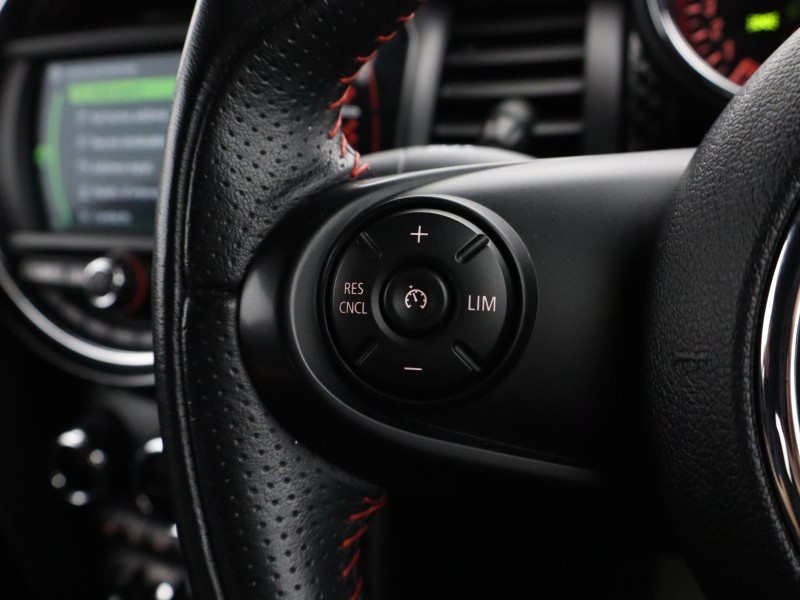 2018 (18) MINI HATCHBACK 2.0 John Cooper Works II 3dr 5310125