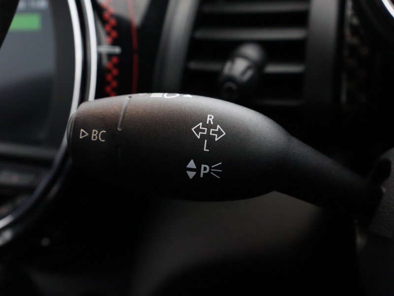 2018 (18) MINI HATCHBACK 2.0 John Cooper Works II 3dr 5310128