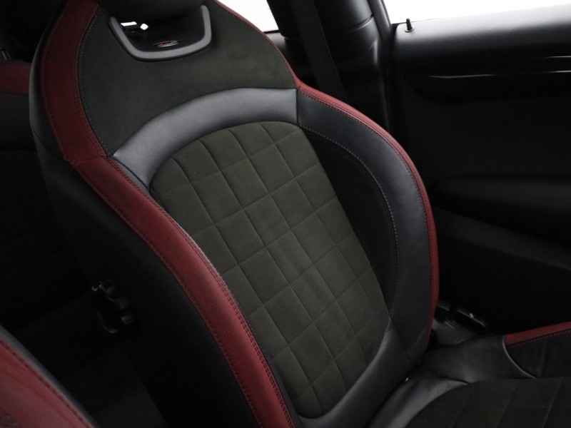 2018 (18) MINI HATCHBACK 2.0 John Cooper Works II 3dr 5310133