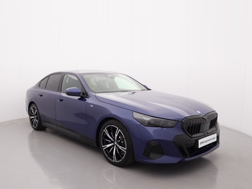 2026 (26) BMW 5 SERIES 530e M Sport Pro 4dr Auto