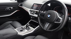 2019 (19) BMW 3 SERIES 320i M Sport 4dr Step Auto 5453578