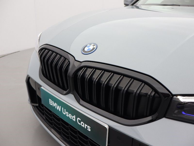 2024 (24) BMW 3 SERIES 330e xDrive M Sport 4dr Step Auto 5407600
