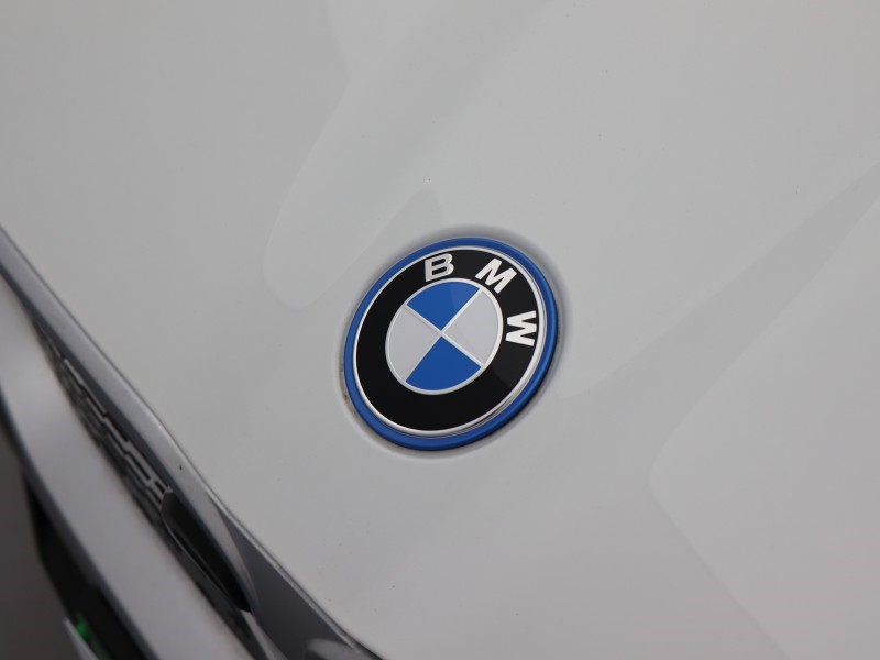 2024 (24) BMW iX2 230kW xDrive30 M Sport 65kWh 5dr Auto 5426004
