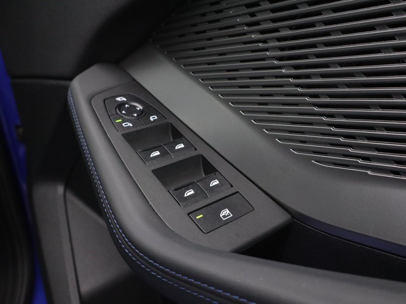 2025 (75) BMW 2 SERIES 220 M Sport 4dr Step Auto 5360880