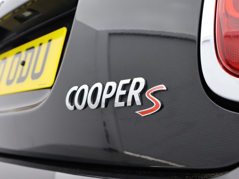 2020 (70) MINI COOPER 2.0 S Sport 3dr Auto 5444750