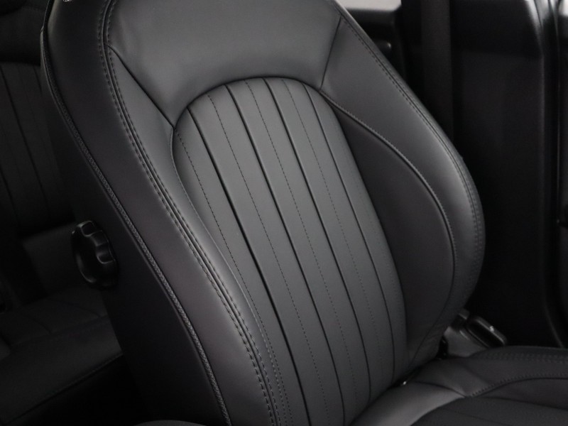 2022 (72) MINI HATCHBACK 1.5 Cooper Exclusive 5dr Auto 5428803