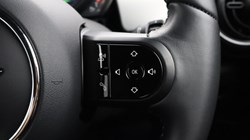 2022 (72) MINI HATCHBACK 1.5 Cooper Exclusive 5dr Auto 5428813