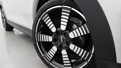 2022 (72) MINI HATCHBACK 1.5 Cooper Exclusive 5dr Auto 5428821