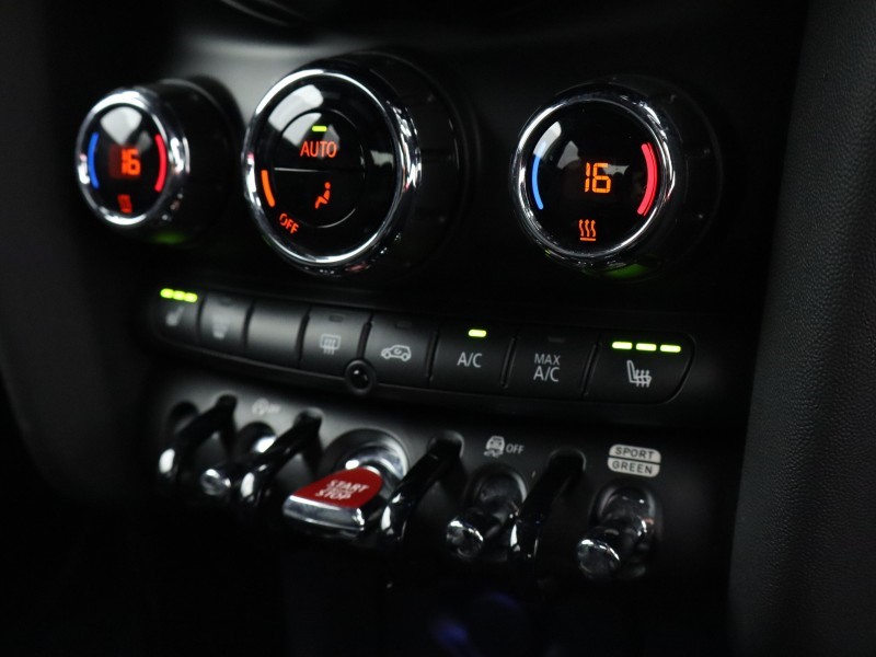 2022 (72) MINI HATCHBACK 1.5 Cooper Exclusive 5dr Auto 5428806