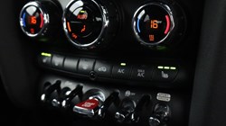2022 (72) MINI HATCHBACK 1.5 Cooper Exclusive 5dr Auto 5428806