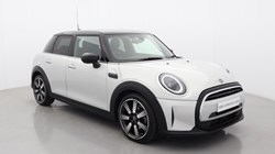 2022 (72) MINI HATCHBACK 1.5 Cooper Exclusive 5dr Auto 5428826