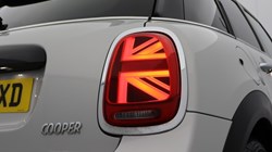 2022 (72) MINI HATCHBACK 1.5 Cooper Exclusive 5dr Auto 5428767