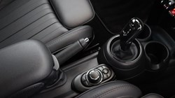 2022 (72) MINI HATCHBACK 1.5 Cooper Exclusive 5dr Auto 5428796