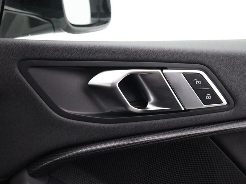 2022 (22) BMW 2 SERIES 218i [136] Sport 4dr DCT [Live Cockpit Prof] 5382338