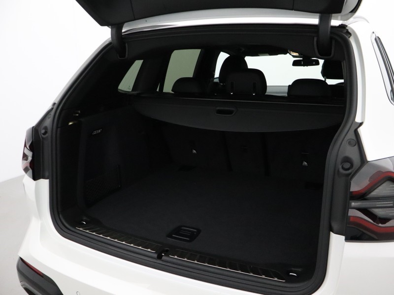 2022 (71) BMW iX3 210kW M Sport Pro 80kWh 5dr Auto 5456407