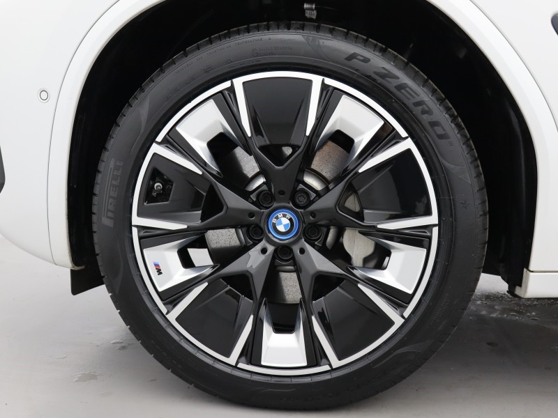 2022 (71) BMW iX3 210kW M Sport Pro 80kWh 5dr Auto 5456409
