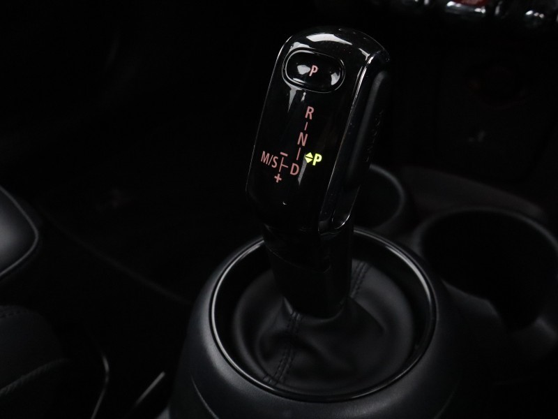 2021 (71) MINI HATCHBACK 1.5 Cooper Exclusive 3dr Auto 5360445