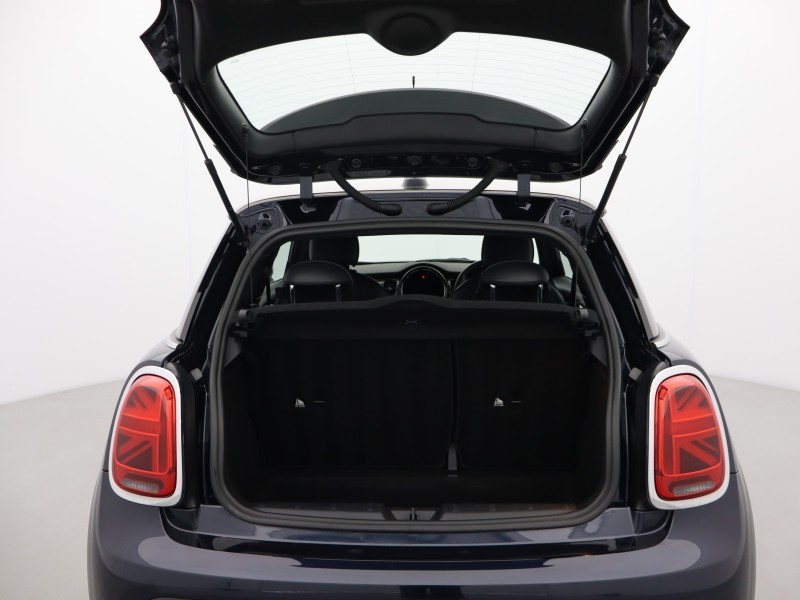2021 (71) MINI HATCHBACK 1.5 Cooper Exclusive 3dr Auto 5360418