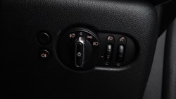 2021 (71) MINI HATCHBACK 1.5 Cooper Exclusive 3dr Auto 5360462