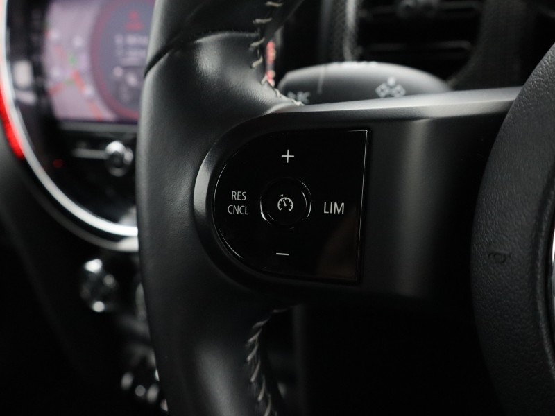2021 (71) MINI HATCHBACK 1.5 Cooper Exclusive 3dr Auto 5360458