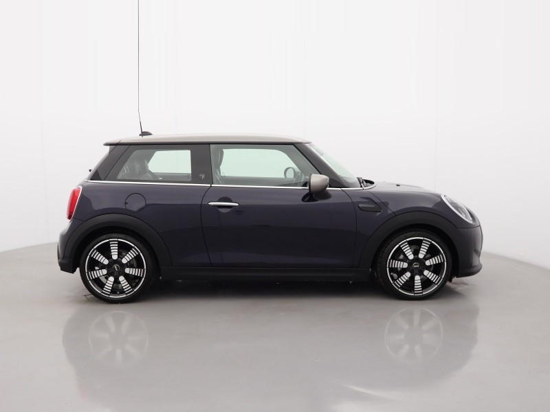 2021 (71) MINI HATCHBACK 1.5 Cooper Exclusive 3dr Auto 5360414