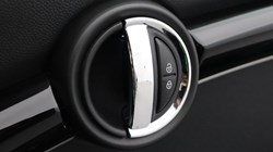 2021 (71) MINI HATCHBACK 1.5 Cooper Exclusive 3dr Auto 5360432