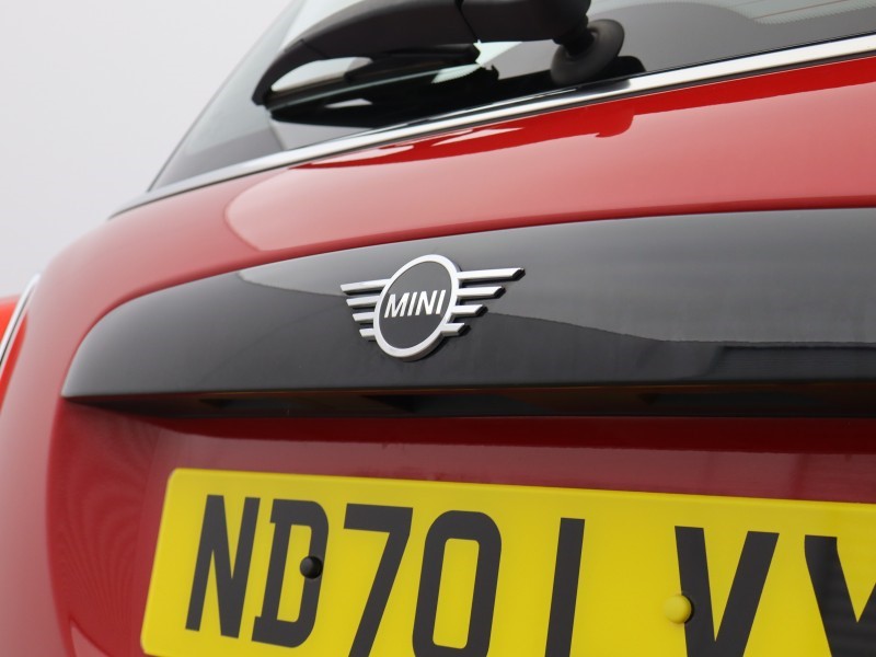 2020 (70) MINI HATCHBACK 1.5 Cooper Sport II 3dr 5372915