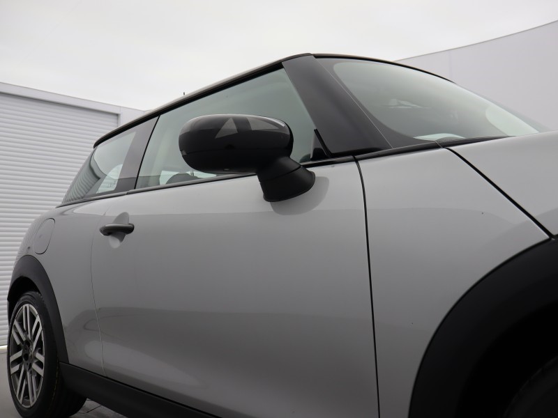 2024 (24) MINI COOPER 2.0 S Classic 3dr Auto 5424702