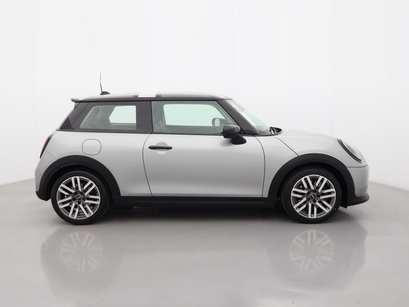 2024 (24) MINI COOPER 2.0 S Classic 3dr Auto 5424810