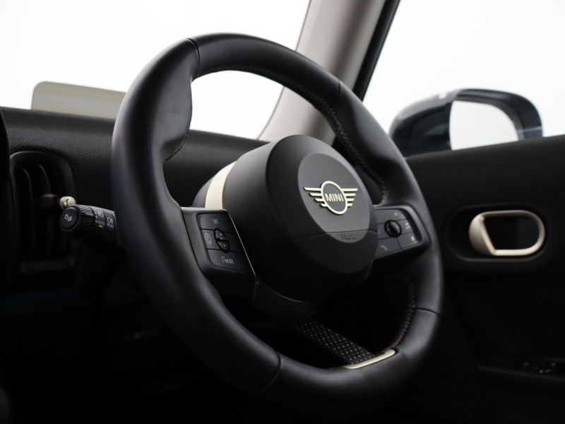 2024 (24) MINI COOPER 2.0 S Classic 3dr Auto 5424742