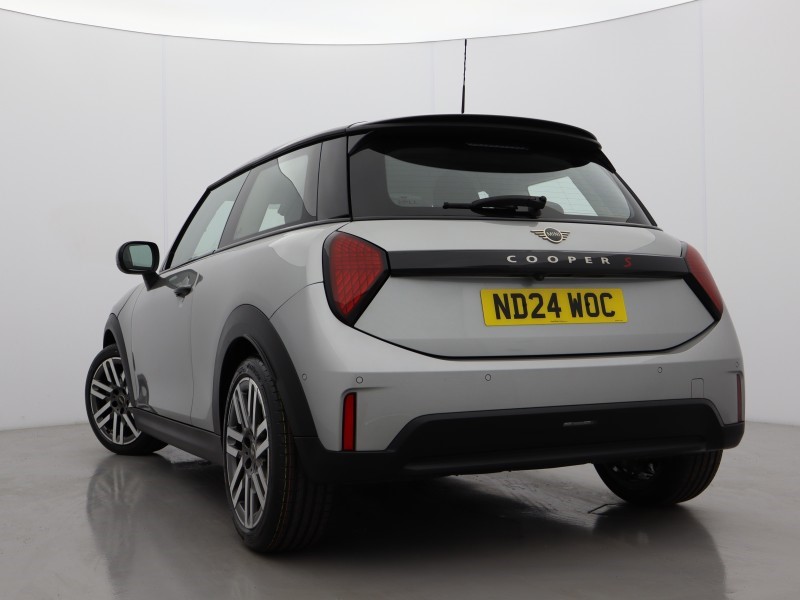 2024 (24) MINI COOPER 2.0 S Classic 3dr Auto 5424739