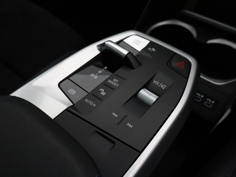 2023 (23) BMW iX1 230kW xDrive30 M Sport 65kWh 5dr Auto 5474579