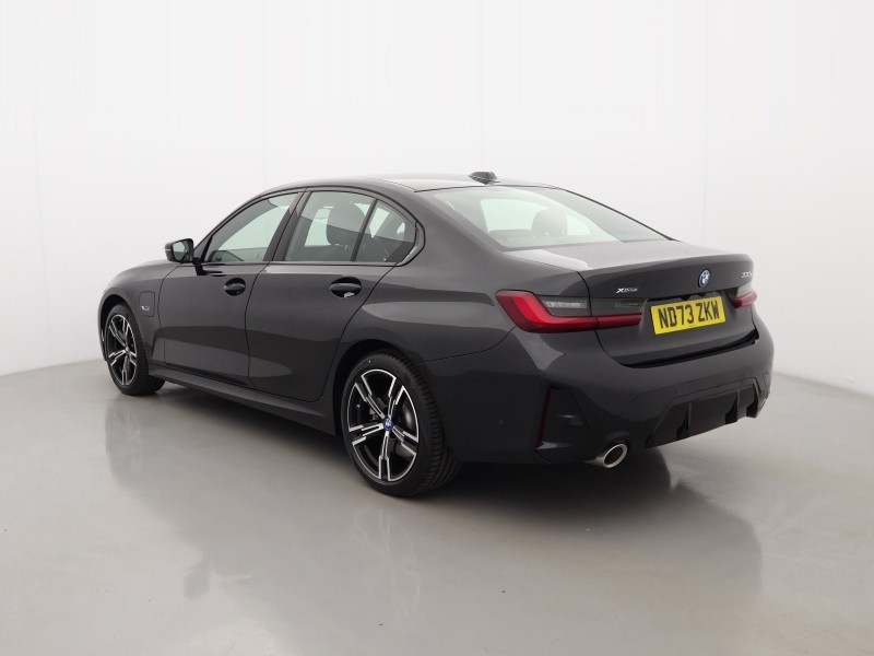 2023 (73) BMW 3 SERIES 330e xDrive M Sport 4dr Step Auto