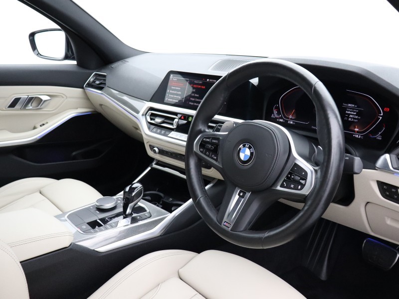 2021 (21) BMW 3 SERIES 320d xDrive MHT M Sport Pro Edition 4dr Step Auto 5468533
