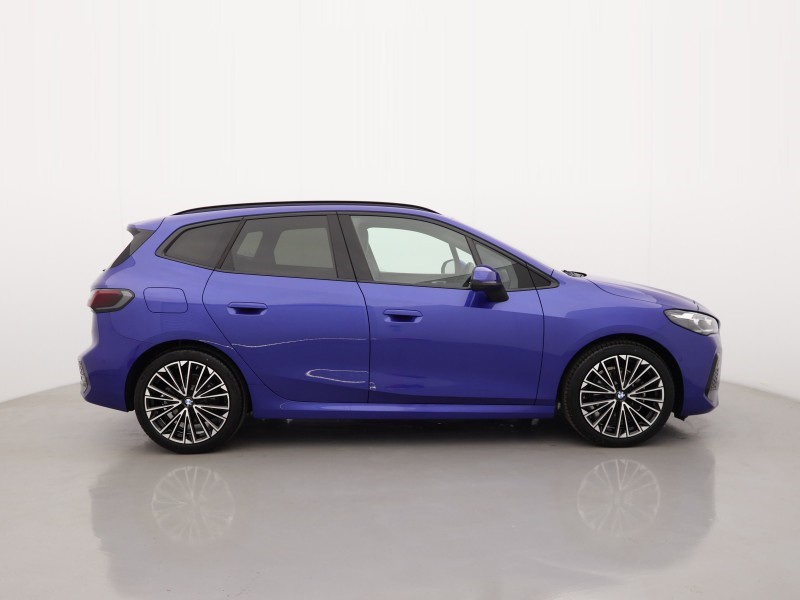 2025 (75) BMW 2 SERIES 220i MHT M Sport 5dr DCT 5438962