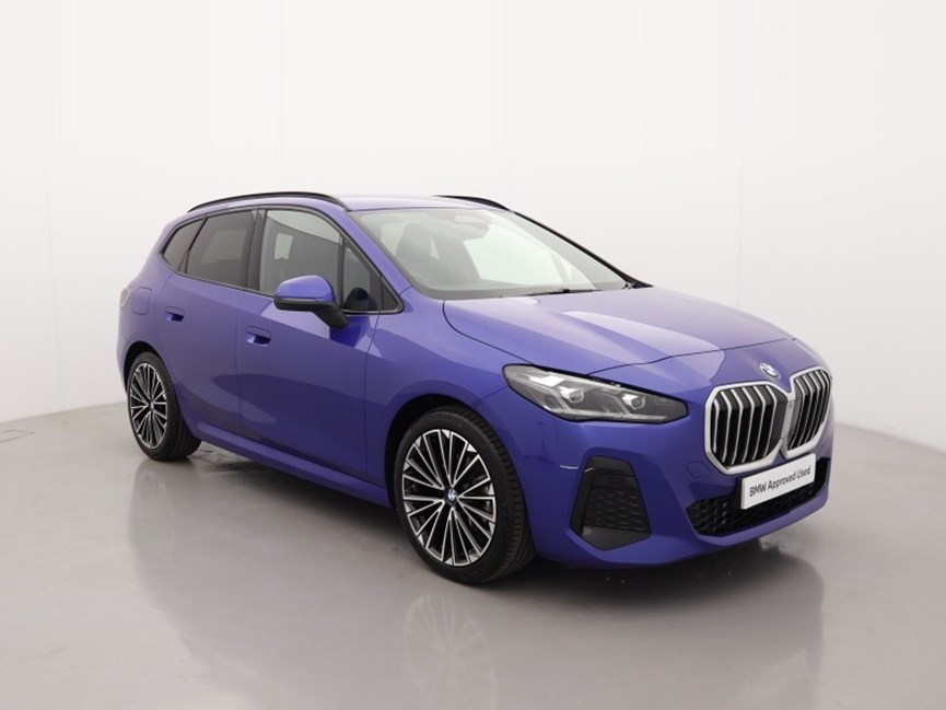 2025 (75) BMW 2 SERIES 220i MHT M Sport 5dr DCT