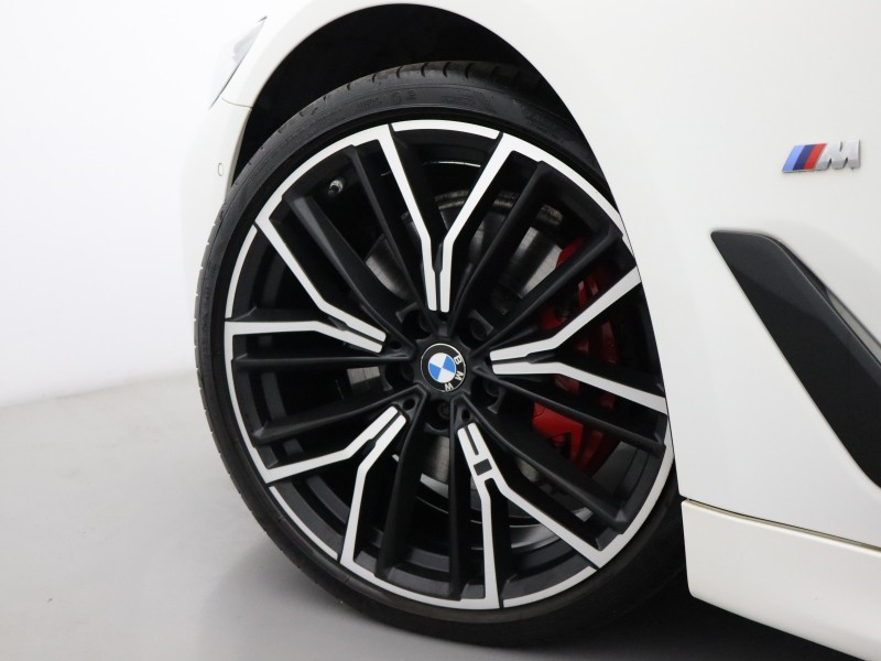 2022 (72) BMW 5 SERIES 520i MHT M Sport 5dr Step Auto 5536204
