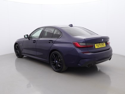 2022 (71) BMW 3 SERIES 330e M Sport Pro Edition 4dr Step Auto