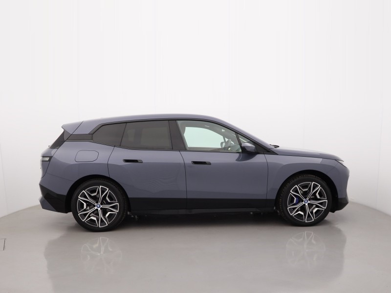2021 (71) BMW iX 385kW xDrive50 M Sport 111.5kWh 5dr Auto 5497565