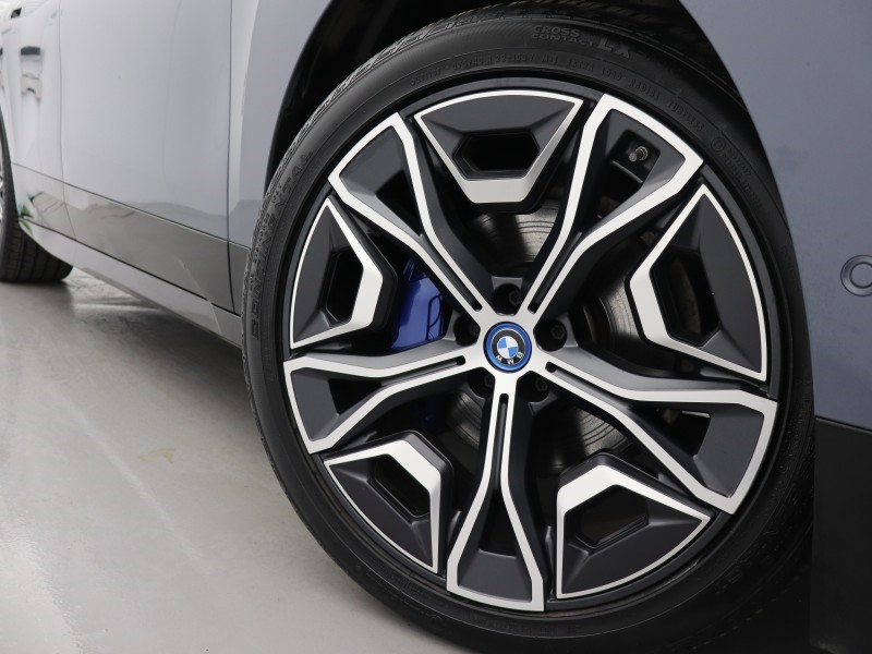 2021 (71) BMW iX 385kW xDrive50 M Sport 111.5kWh 5dr Auto 5497622