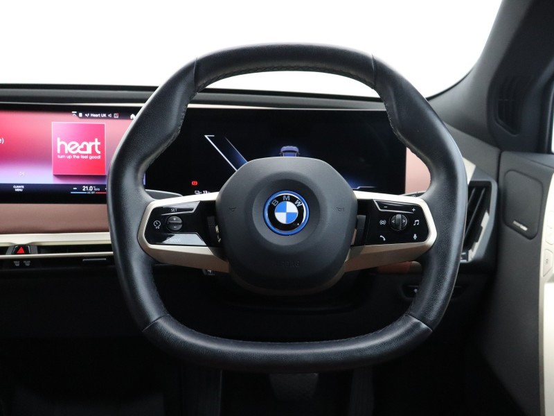 2021 (71) BMW iX 385kW xDrive50 M Sport 111.5kWh 5dr Auto 5497599