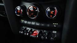 2024 (24) MINI CONVERTIBLE 2.0 Cooper S Seaside Edition 2dr Auto 5431339