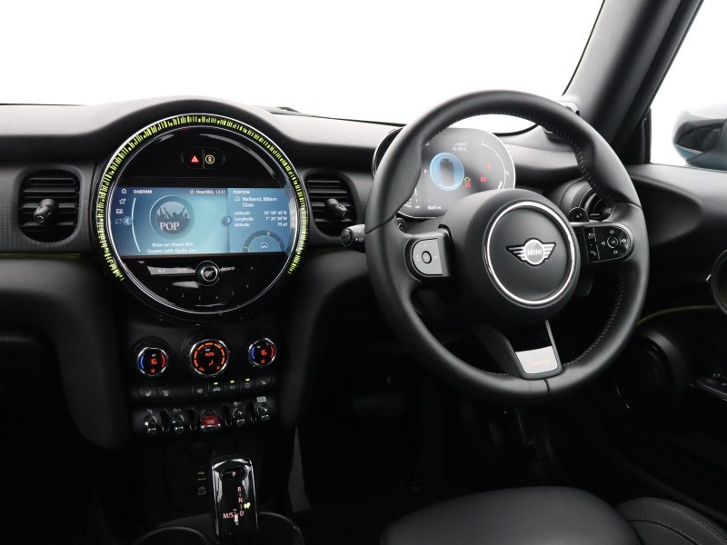 2024 (24) MINI CONVERTIBLE 2.0 Cooper S Seaside Edition 2dr Auto 5431367