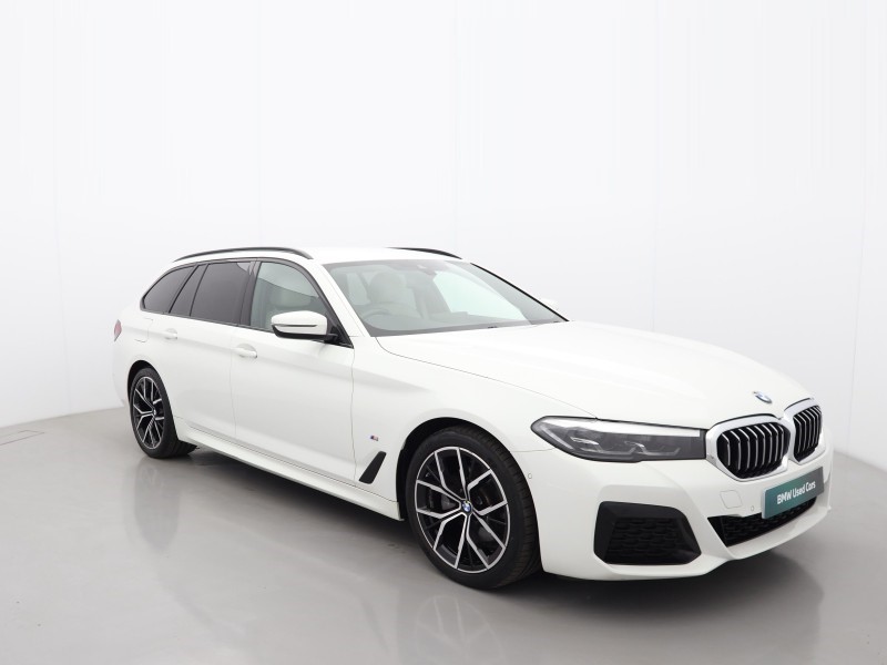 2022 (22) BMW 5 SERIES 520i MHT M Sport 5dr Step Auto