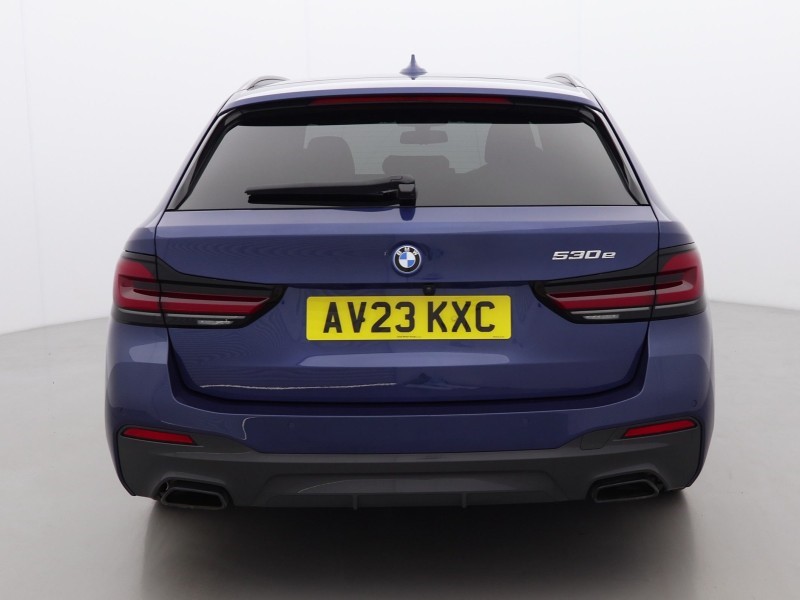 2023 (23) BMW 5 SERIES 530e M Sport 5dr Auto 5462541