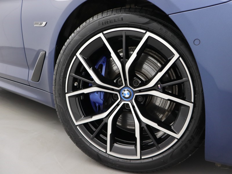 2023 (23) BMW 5 SERIES 530e M Sport 5dr Auto 5462605