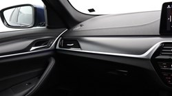2023 (23) BMW 5 SERIES 530e M Sport 5dr Auto 5462571