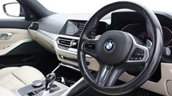 2020 (20) BMW 3 SERIES 320d xDrive M Sport 4dr Step Auto 5527212