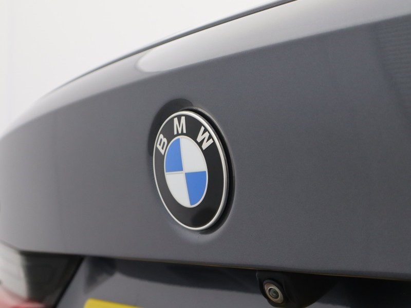 2020 (20) BMW 3 SERIES 320d xDrive M Sport 4dr Step Auto 5527195