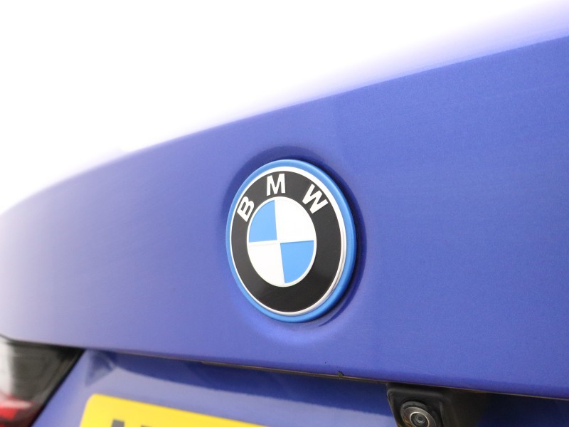 2024 (24) BMW 3 SERIES 330e M Sport 4dr Step Auto 5467237